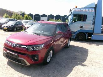 krockskadad bil auto Ssang yong Tivoli 1.5 GDI - XLV 2022/11