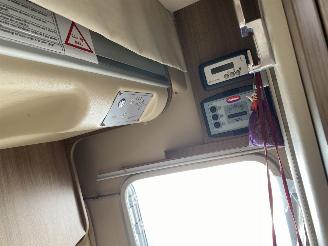 Challenger  Challeger Mageo 118EB/119 Queensbed en hefbed picture 43