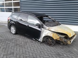 Vrakbiler auto Ford Focus ST LINE 2017/12