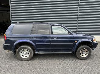 Mitsubishi Pajero  picture 2