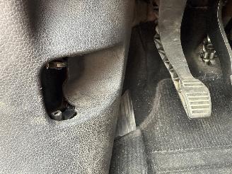 Ford Fiesta 1.25 16V Hatchback  Benzine 1.242cc 55kW (75pk) FWD picture 23