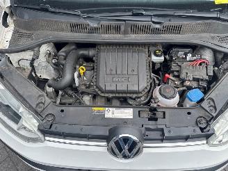 Volkswagen Up! 1.0 12V 60 Hatchback  Benzine 999cc 44kW (60pk) picture 14