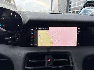 Porsche Taycan 79/84 kWh Sedan 4Dr Elektrisch 280 (381pk) picture 20
