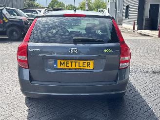 Kia Cee d 1.4 16V Combi/o picture 4