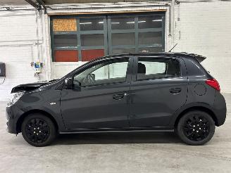 Mitsubishi Space-star 1.0 12V Hatchback  Benzine 999cc 52kW (71pk) FWD picture 2