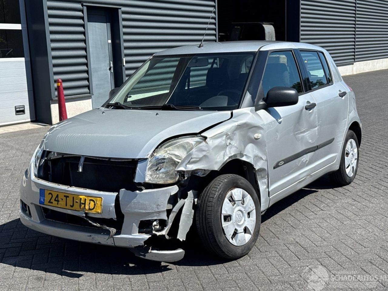 Suzuki Swift 1.3 VVT 16V Hatchback  Benzine 1.328cc 68kW (92pk) FWD