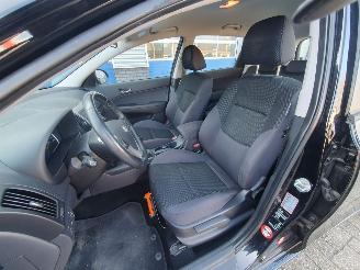 Hyundai I-30 CW 1.6i i-Motion picture 11