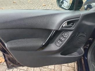 Citroën C3 1.2 PureTech Collection picture 11