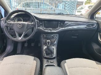 Opel Astra SPORTS TOURER+ 1.6 CDTI Innovation picture 17