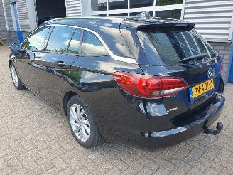 Opel Astra SPORTS TOURER+ 1.6 CDTI Innovation picture 3