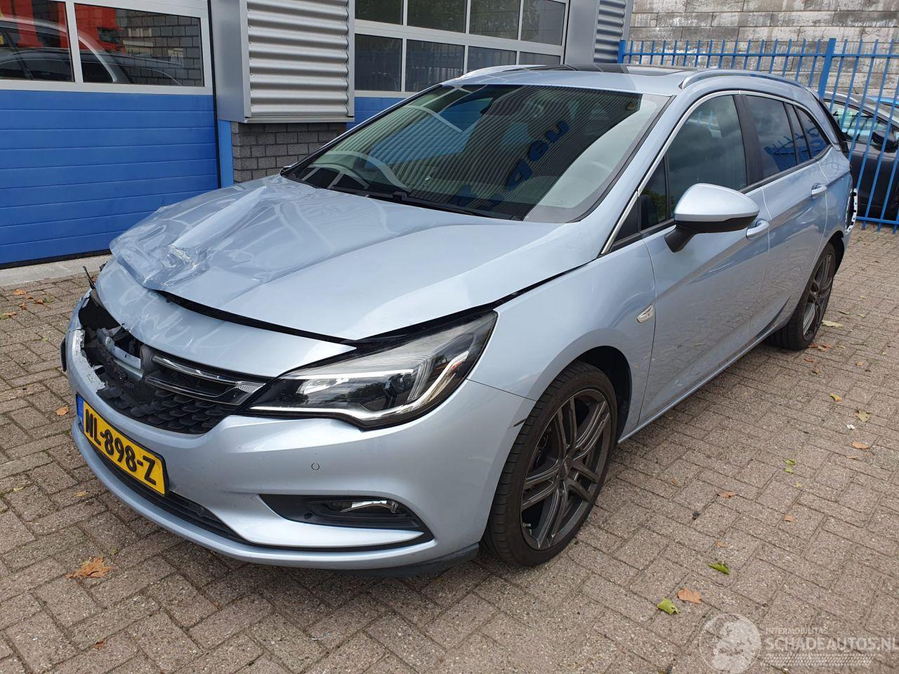 Opel Astra SPORTS TOURER 1.4 Online Edition