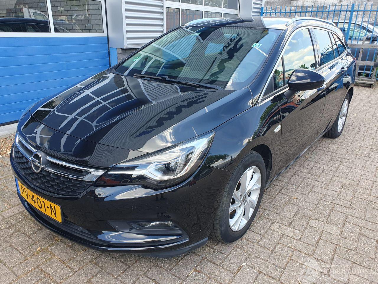 Opel Astra SPORTS TOURER+ 1.6 CDTI Innovation