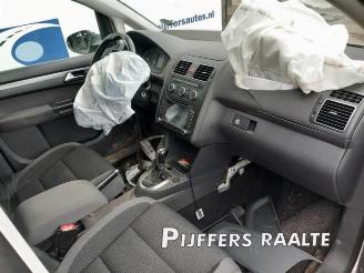 Volkswagen Touran Touran (1T3), MPV, 2010 / 2015 2.0 TDI 16V 140 picture 15