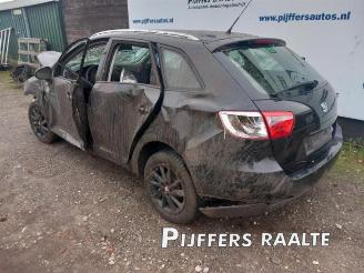 Vrakbiler auto Seat Ibiza Ibiza ST (6J8), Combi, 2010 / 2016 1.2 TDI Ecomotive 2012