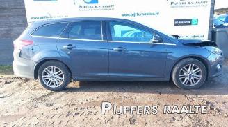 Vrakbiler auto Ford Focus Focus 3 Wagon, Combi, 2010 / 2020 1.0 Ti-VCT EcoBoost 12V 125 2014/3
