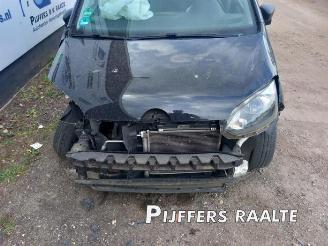 Volkswagen Up! Up! (121), Hatchback, 2011 1.0 12V 60 picture 4