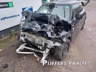 Mini Cooper Mini (F56), Hatchback 3-drs, 2013 1.5 12V Cooper picture 3