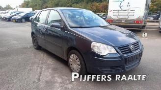 Sloopauto Volkswagen Polo Polo IV (9N1/2/3), Hatchback, 2001 / 2012 1.4 16V 75 2005/6