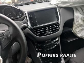 Peugeot 208 208 I (CA/CC/CK/CL), Hatchback, 2012 / 2019 1.2 Vti 12V PureTech 82 picture 17