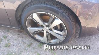 Peugeot 308 308 SW (L4/L9/LC/LJ/LR), Combi 5-drs, 2014 / 2021 1.2 12V e-THP PureTech 130 picture 16