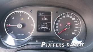 Volkswagen Polo Polo V (6R), Hatchback, 2009 / 2017 1.6 TDI 16V 90 picture 21