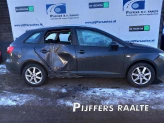 Vrakbiler auto Seat Ibiza Ibiza ST (6J8), Combi, 2010 / 2016 1.2 TDI Ecomotive 2011/2