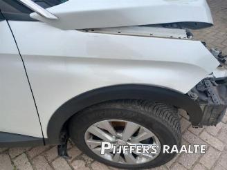 Peugeot 3008 3008 II (M4/MC/MJ/MR), MPV, 2016 1.2 12V e-THP PureTech 130 picture 30