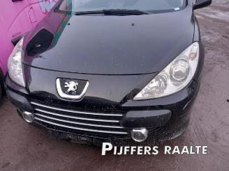 Peugeot 307 307 CC (3B), Cabrio, 2003 / 2009 2.0 16V picture 3
