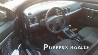 Opel Signum Signum (F48), Hatchback 5-drs, 2003 / 2008 2.2 direct 16V picture 5