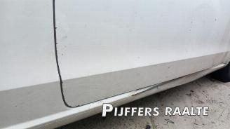 Volkswagen Up! Up! (121), Hatchback, 2011 1.0 12V 60 picture 12