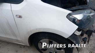 Volkswagen Up! Up! (121), Hatchback, 2011 1.0 12V 60 picture 4