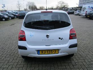 Renault Twingo 1.2 Authentigue picture 4