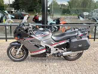 Suzuki GSX 1100 F picture 6