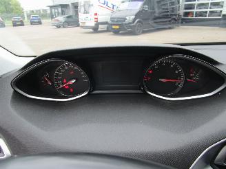 Peugeot 308 SW 1.2 Pure Tech Blue lease Premium picture 17