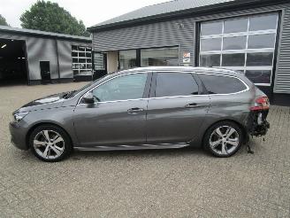 Peugeot 308 SW 1.2 Pure Tech Blue lease Premium picture 2