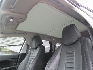 Peugeot 308 SW 1.2 Pure Tech Blue lease Premium picture 19