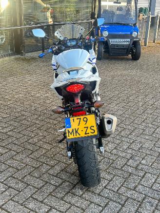 Honda CBR 500 R  picture 4