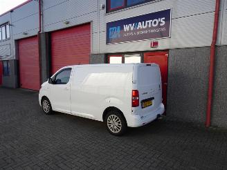 Peugeot Expert 2.0 BlueHDI 120 Standard Premium 3 zits airco 120 pk !!!!!!! picture 2
