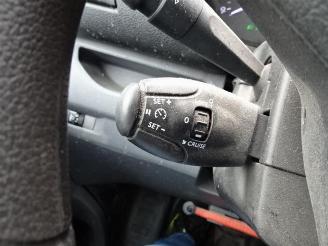 Peugeot Expert 2.0 BlueHDI 120 pk Standard Premium 3 zits picture 17