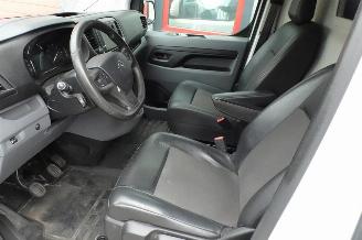 Citroën Jumpy 2.0 BlueHDI 120 M Club airco trekhaak imperiaal 2 x schuifdeur direct inzetbaar picture 15