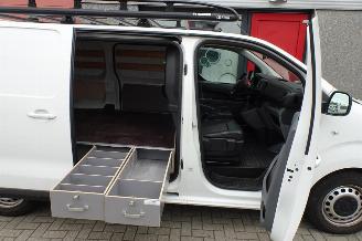 Citroën Jumpy 2.0 BlueHDI 120 M Club airco trekhaak imperiaal 2 x schuifdeur direct inzetbaar picture 20