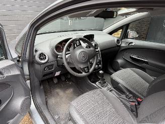 Opel Corsa 1.2-16V BlitZ  Hatchback 3-dr. picture 12