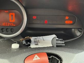 Renault Twingo 1.2 Dynamique airco picture 15