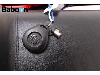 Harley-Davidson  FLHTCU Ultra Glide Classic picture 22