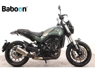 krockskadad bil bedrijf Benelli D-Max Leoncino 500 2022/3