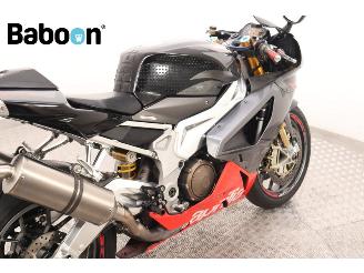 Aprilia RSV 1000 R  picture 16