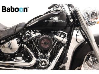 Harley-Davidson  FLDE Softail Deluxe ABS picture 13