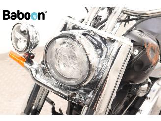 Harley-Davidson  FLDE Softail Deluxe ABS picture 19