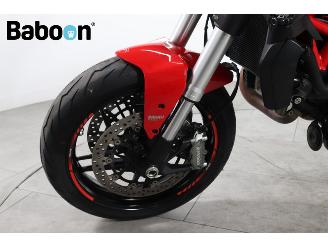 Ducati Monster 821  picture 9