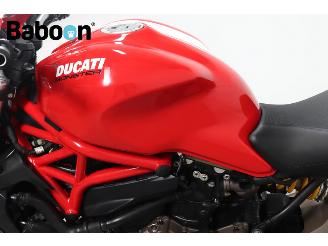 Ducati Monster 821  picture 12